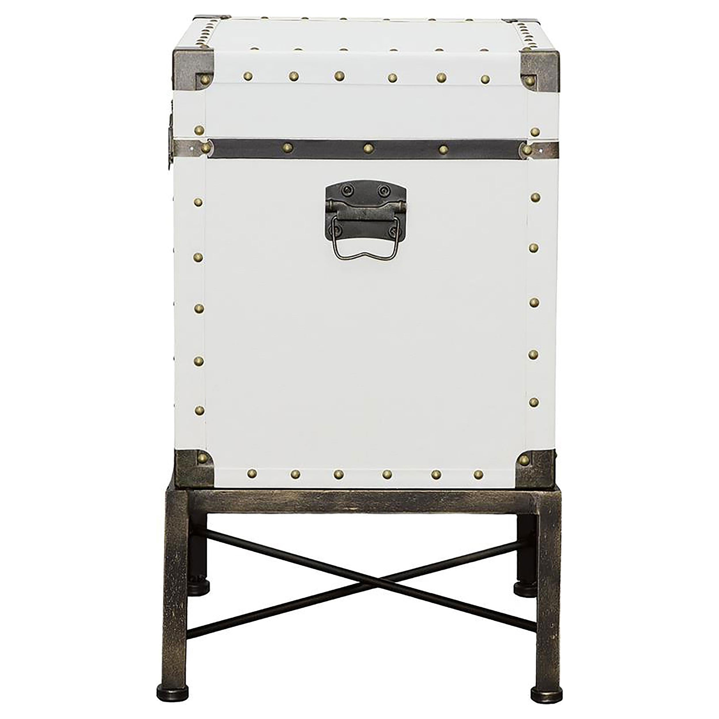 Diamond Modern Furniture COA Accent Cabinets Cabinets 902819 IMAGE 4