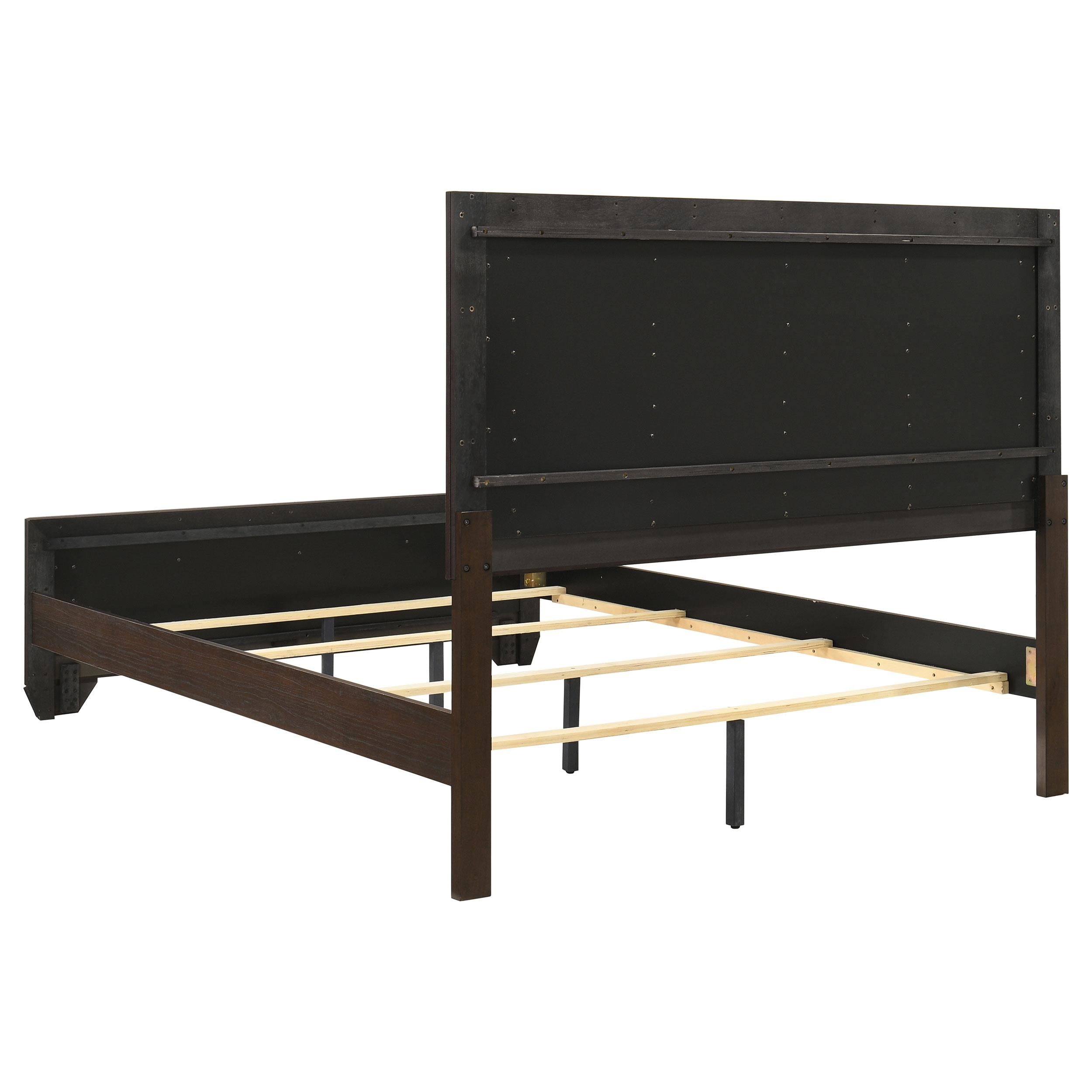 Diamond Modern Furniture COA Fenbrook Queen Panel Bed 204391Q IMAGE 3