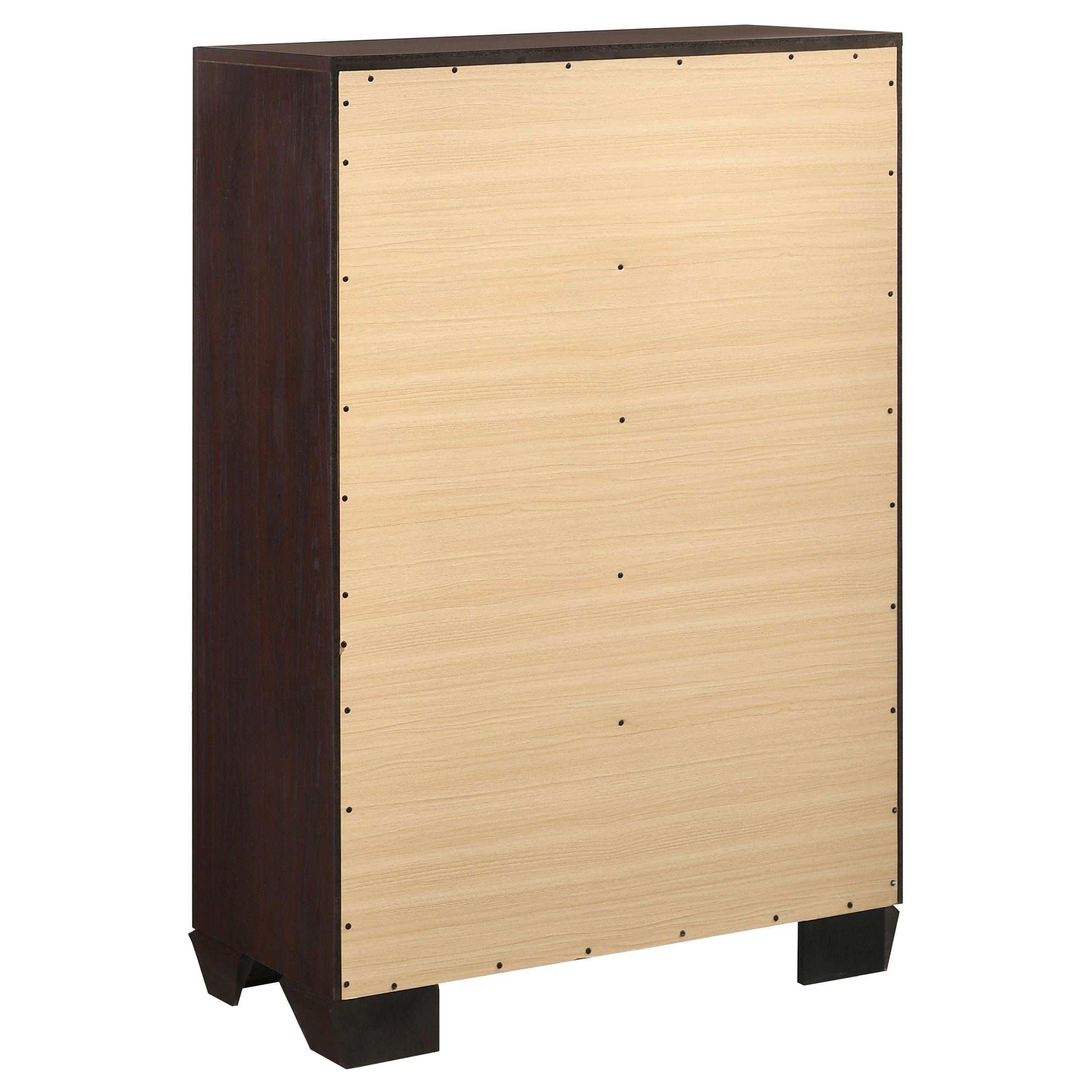 Diamond Modern Furniture COA Fenbrook 5-Drawer Chest 204395 IMAGE 5
