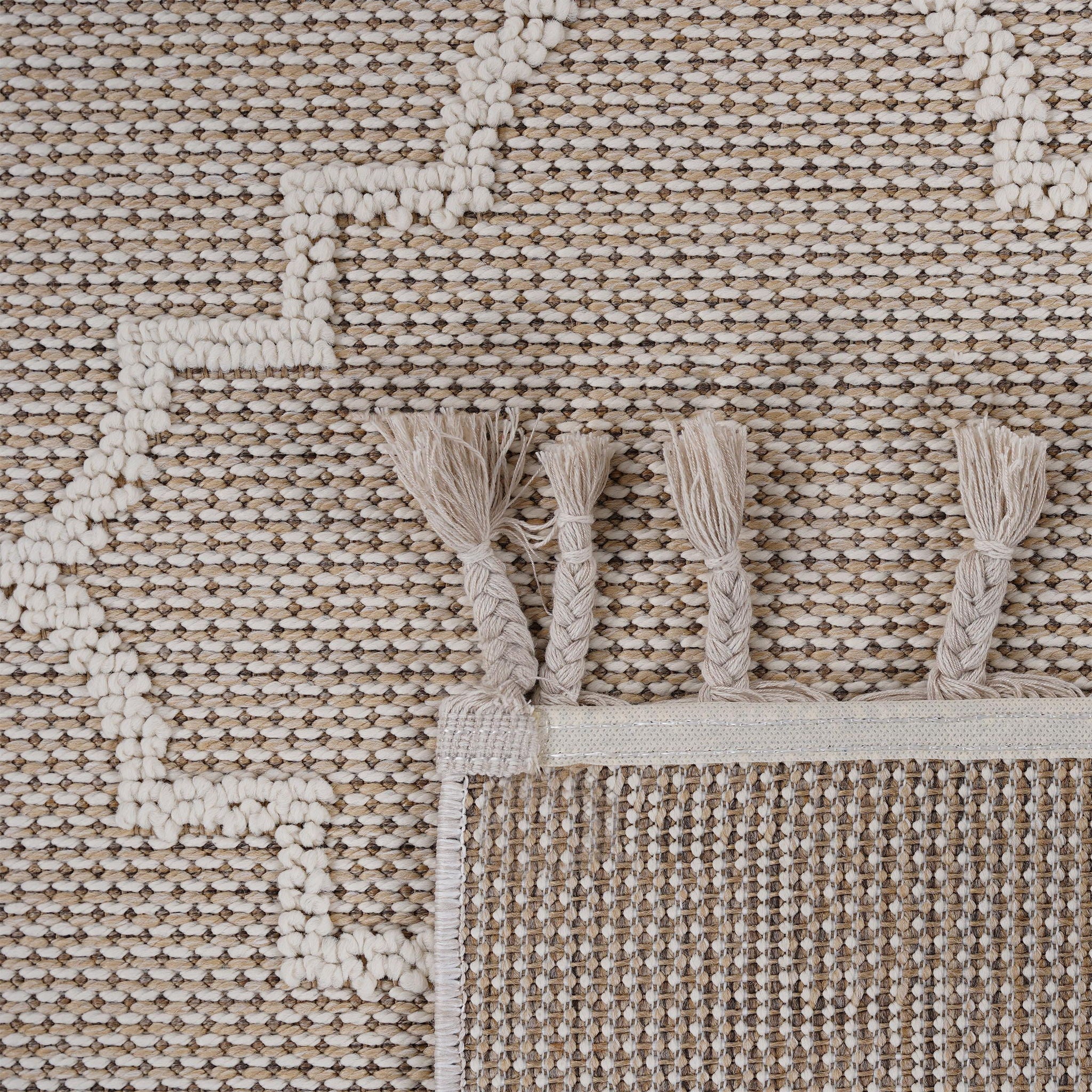 Guros - 6' X 9' Trellis Indoor / Outdoor Area Rug - Ivory