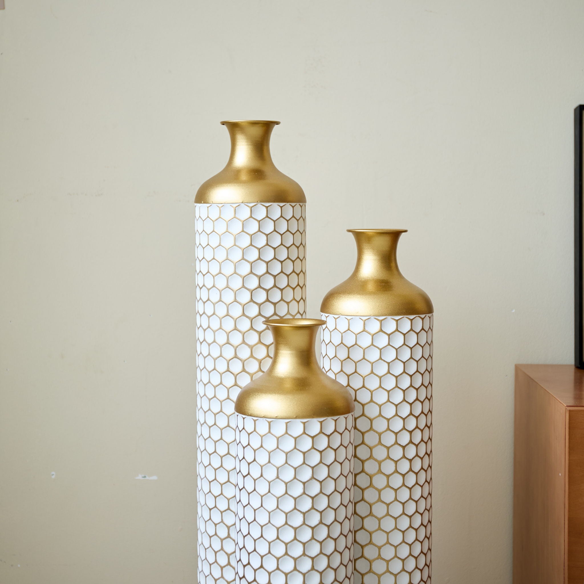 3 Piece Set Gorgeous Home Decoration Large Glazed Floor Vase Decoration Home Droplet Shaped - Gold / White