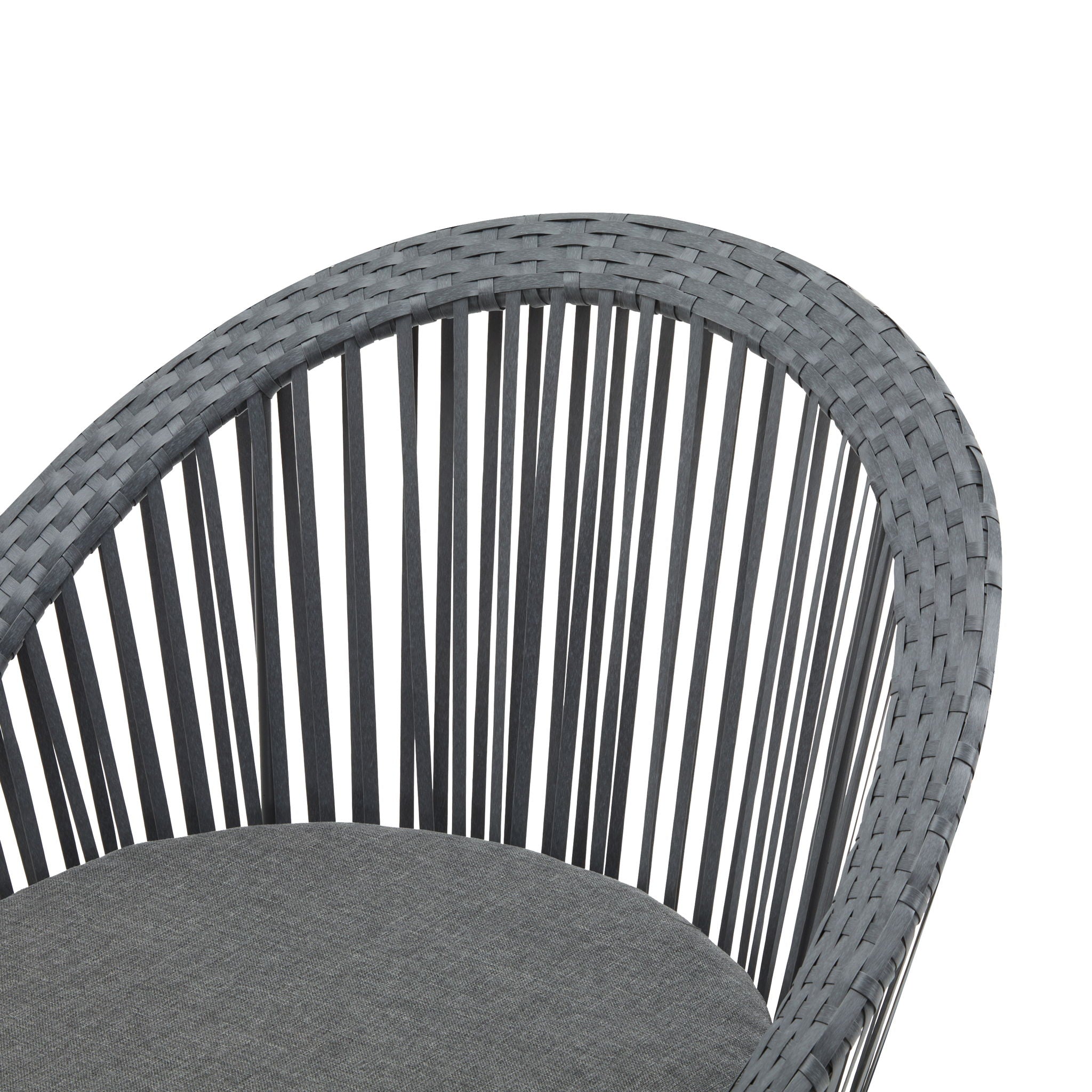 Modern Swivel Wicker Lounge Chair With Round Design