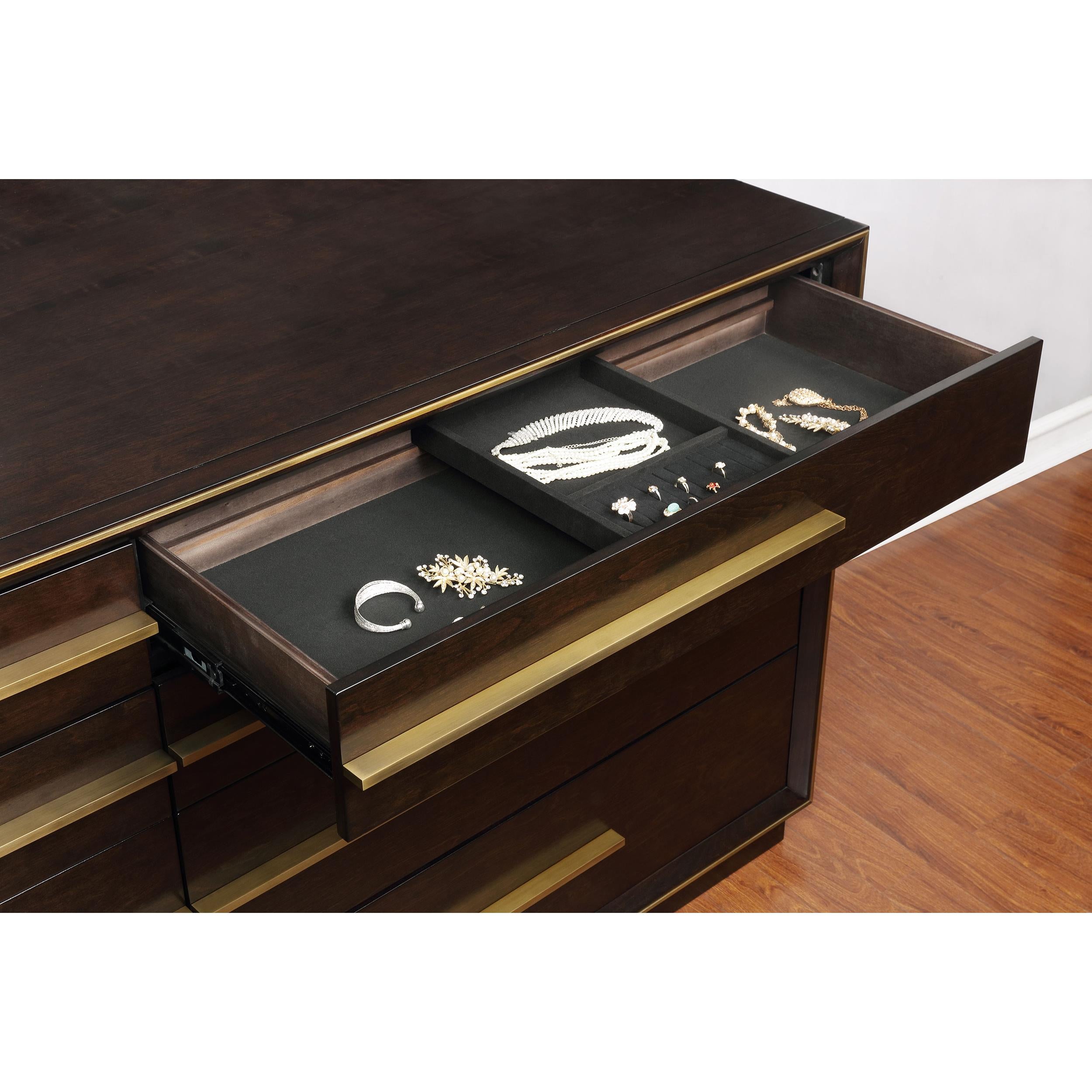 Diamond Modern Furniture COA Luddington 8-Drawer Dresser 223263 IMAGE 13