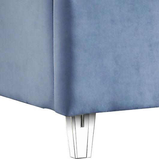 Meridian Candace Sky Blue Velvet King Bed IMAGE 3