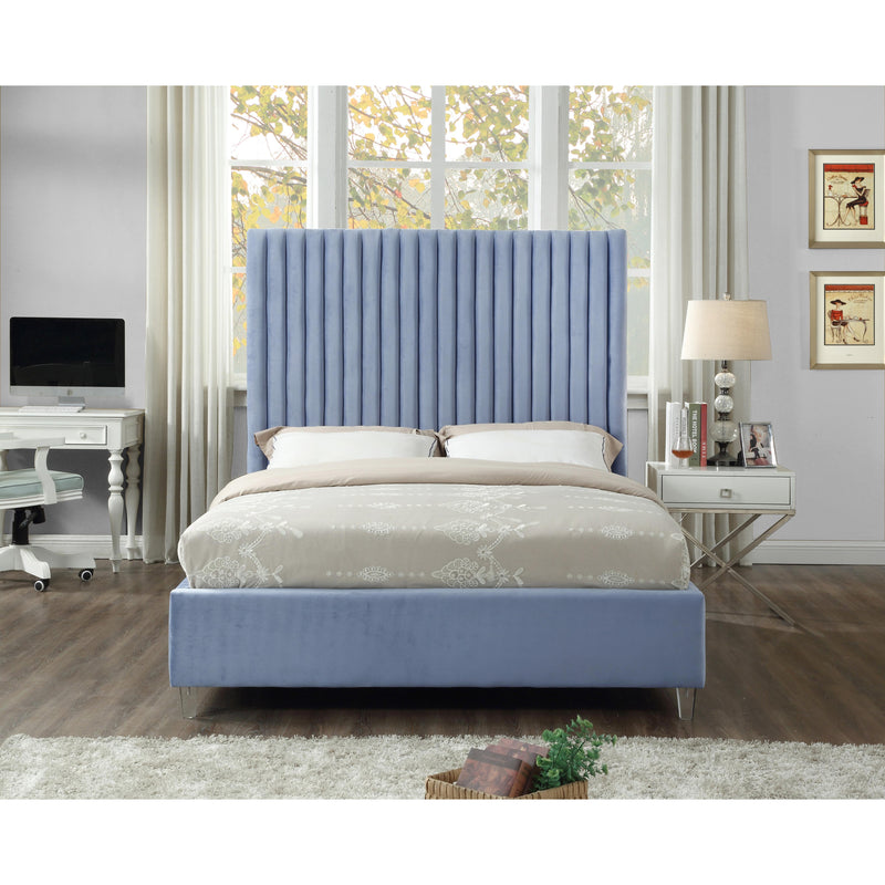 Meridian Candace Sky Blue Velvet King Bed IMAGE 5