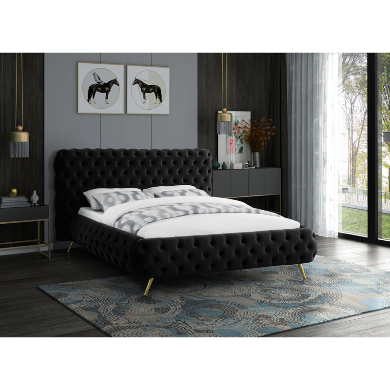 Meridian Delano Black Velvet Queen Bed IMAGE 3