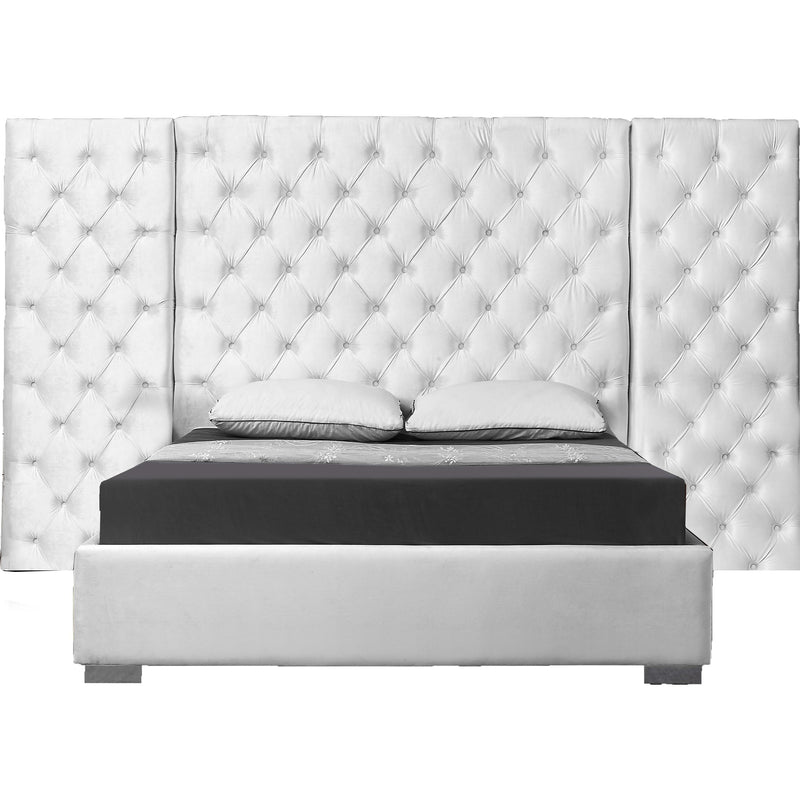 Meridian Grande White Velvet Queen Bed (3 Boxes) IMAGE 1