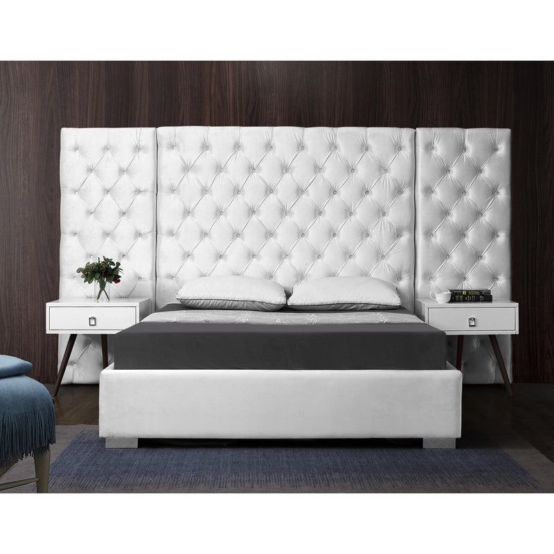 Meridian Grande White Velvet Queen Bed (3 Boxes) IMAGE 2