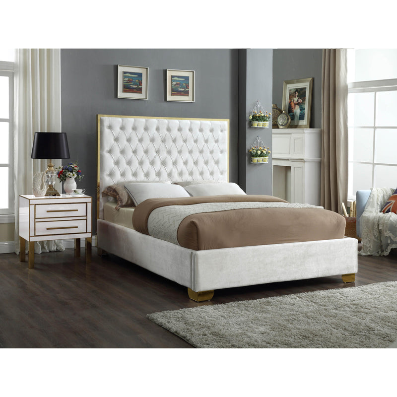 Meridian Lana White Velvet Full Bed IMAGE 2