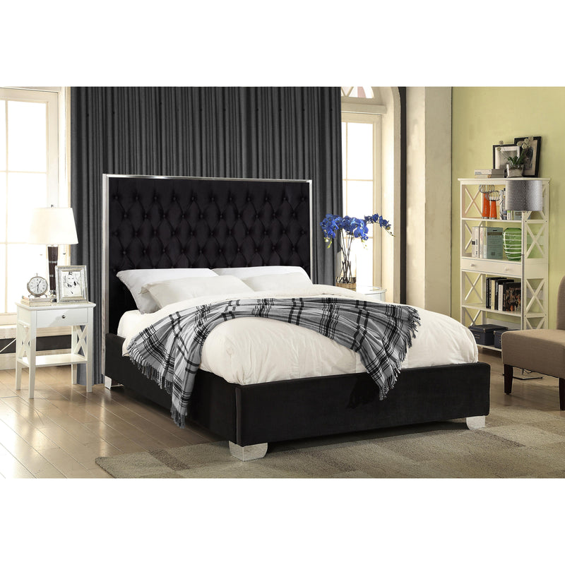 Meridian Lexi Black Velvet Full Bed IMAGE 2