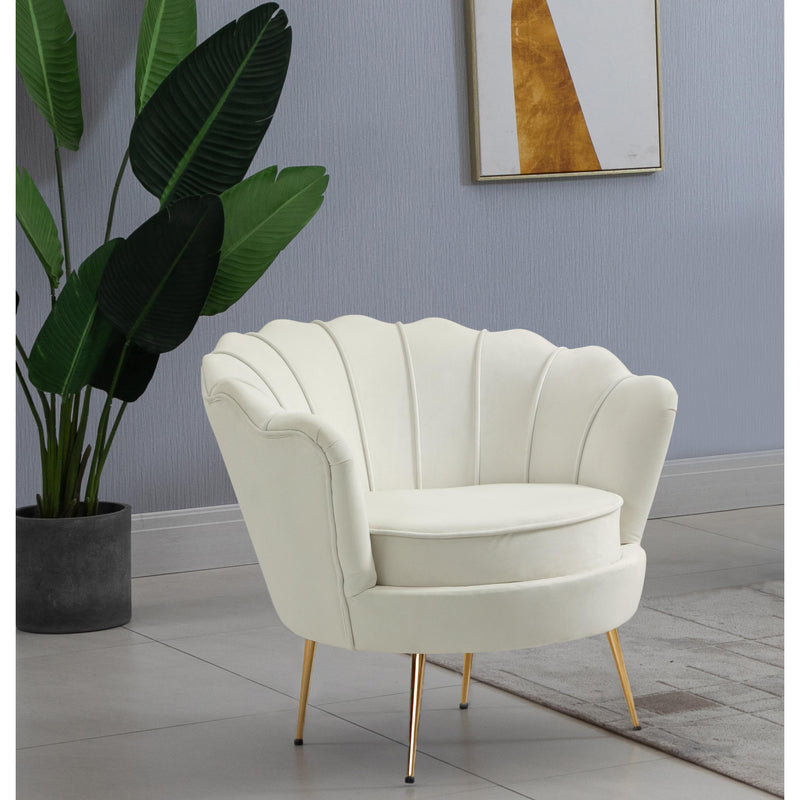 Meridian Gardenia Cream Velvet Chair IMAGE 3