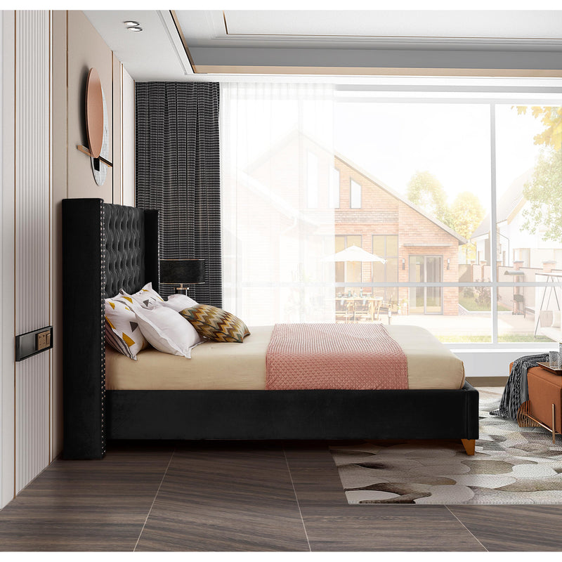 Meridian Barolo Black Velvet Full Bed IMAGE 6