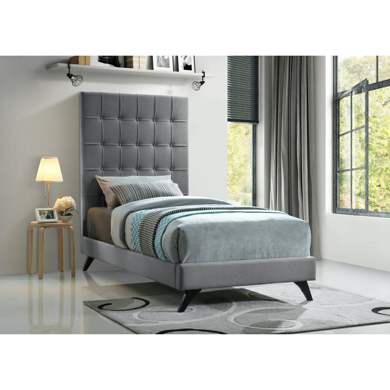 Meridian Elly Grey Velvet Twin Bed IMAGE 6