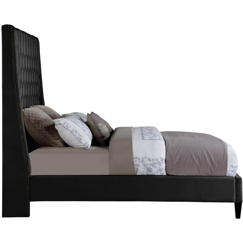 Meridian Fritz Black Velvet Full Bed IMAGE 3