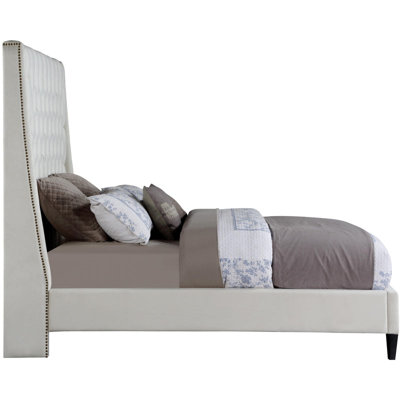 Meridian Fritz Cream Velvet Full Bed IMAGE 3