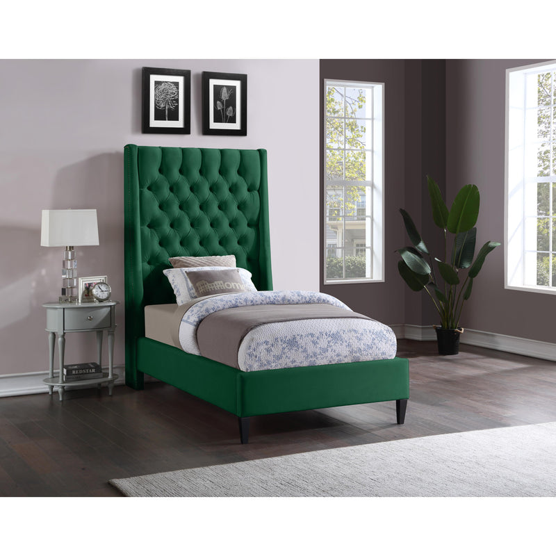 Meridian Fritz Green Velvet Twin Bed IMAGE 9