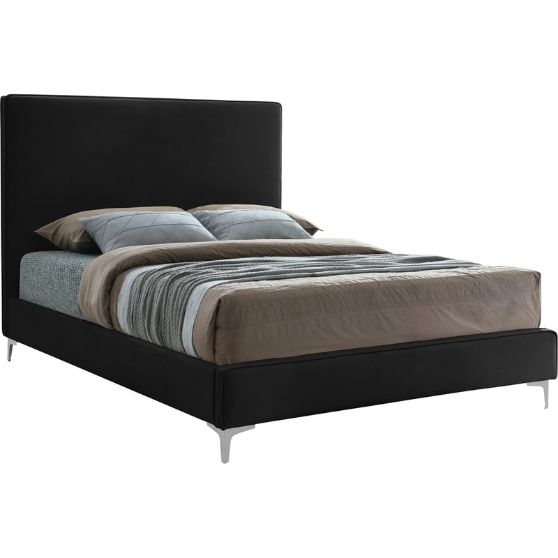 Meridian Geri Black Velvet Full Bed IMAGE 2