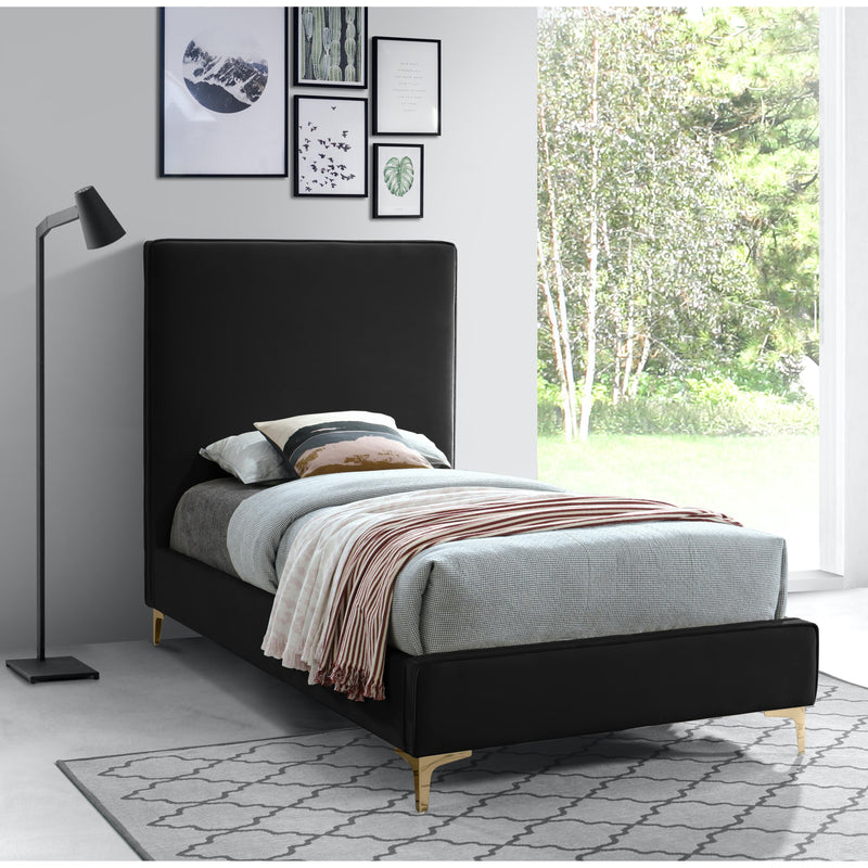 Meridian Geri Black Velvet Twin Bed IMAGE 7