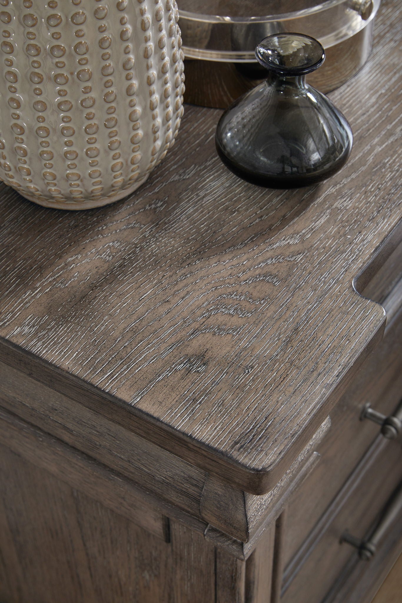 Madison Ridge - 3 Drawer Nightstand