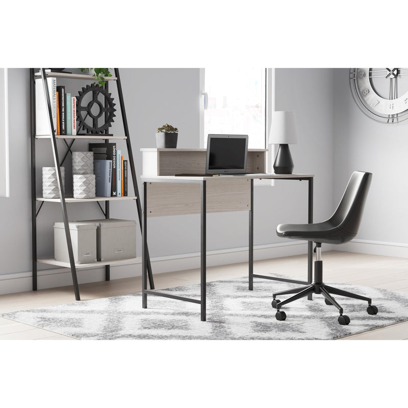 Signature Design by Ashley Bayflynn H288-14 Home Office Desk IMAGE 8