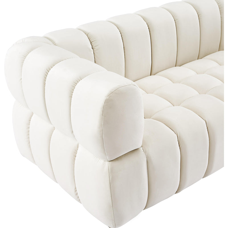 Meridian Gwen Cream Velvet Loveseat IMAGE 10