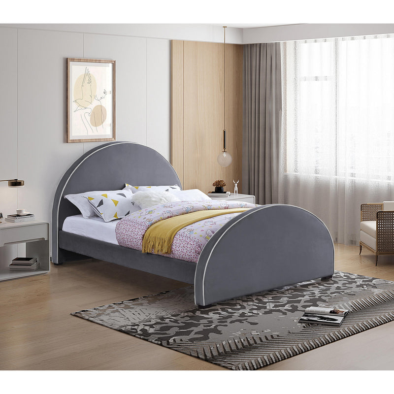 Meridian Brody Grey Velvet Full Bed IMAGE 2