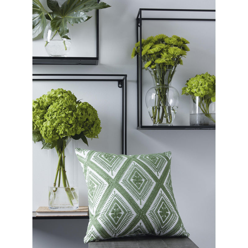 Signature Design by Ashley Bellvale A1001028 Pillow IMAGE 4