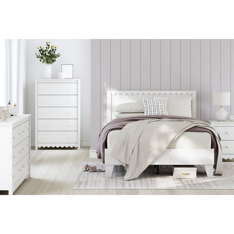 Signature Design by Ashley Hallityn 6-Drawer Dresser EB1810-231 IMAGE 9