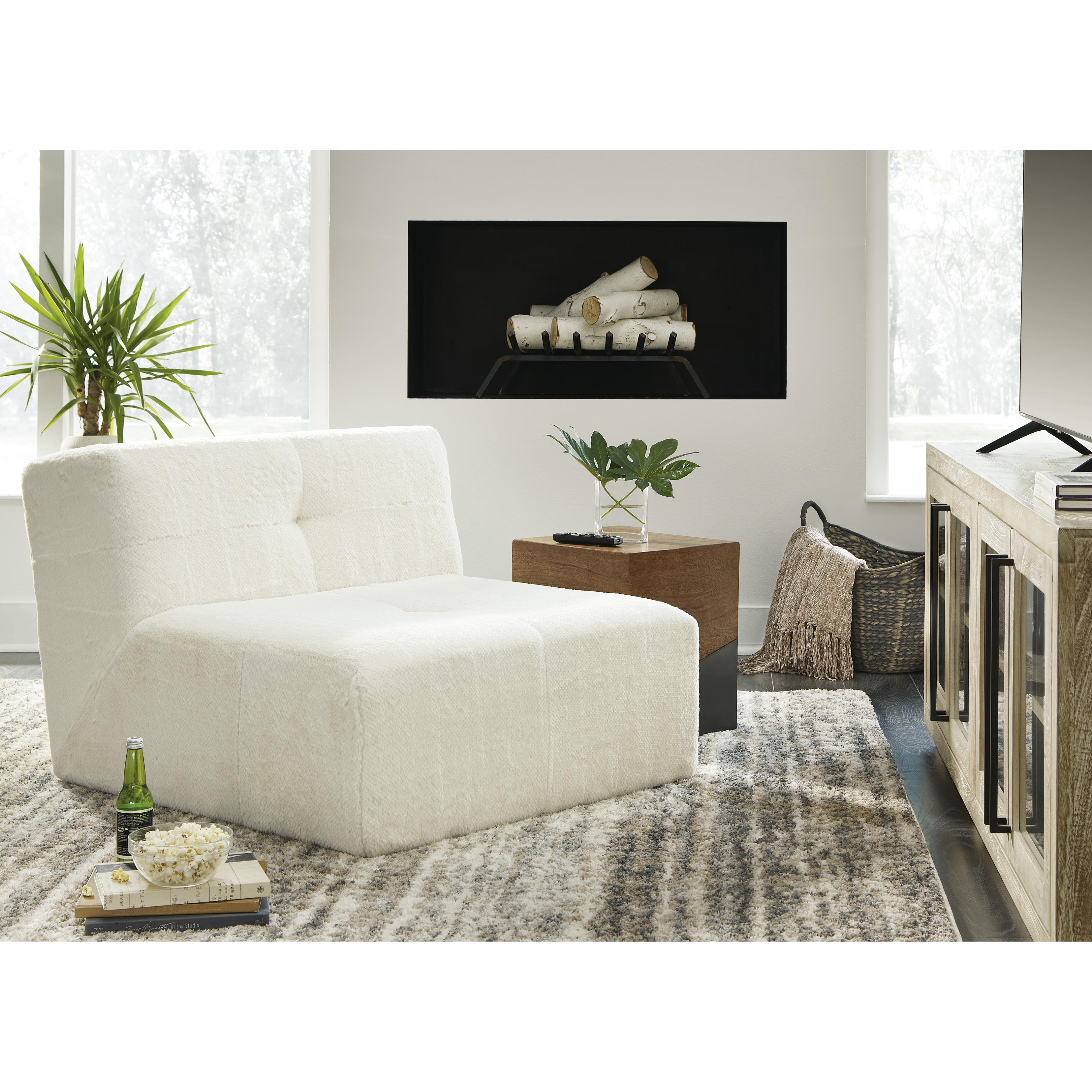 Signature Design by Ashley Brettner Stationary Faux Fur Accent Chair A3000697 IMAGE 5