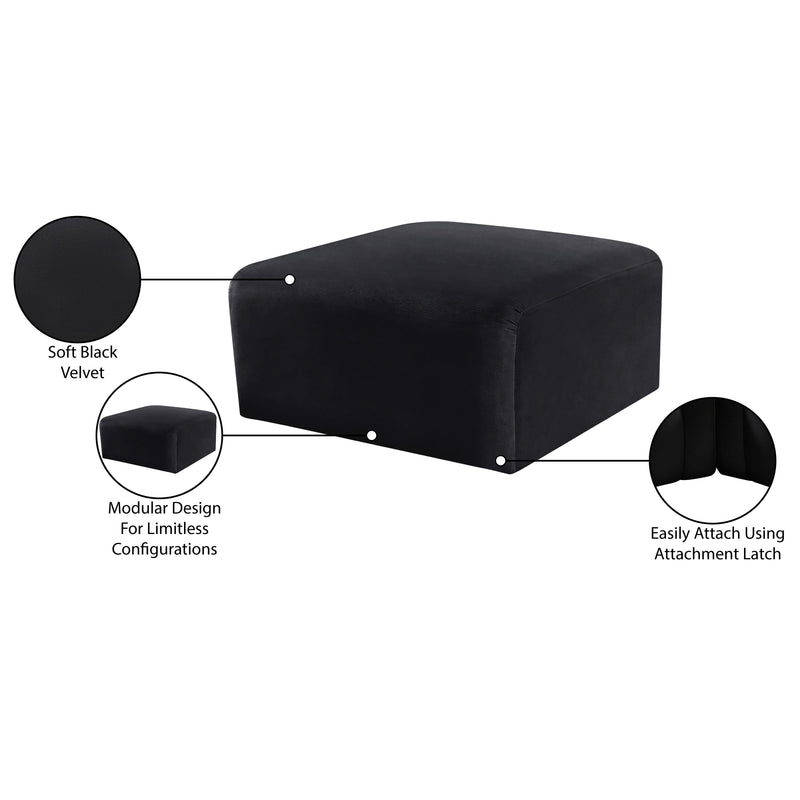 Diamond Modern Furniture Meridian Ottomans Ottomans 103Black-Ott IMAGE 7