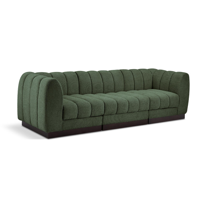 Diamond Modern Furniture Meridian Sofas Stationary 124Green-S101 IMAGE 1