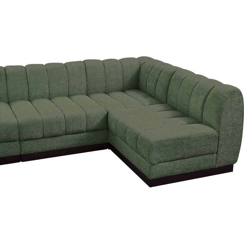 Diamond Modern Furniture Meridian Sectionals Stationary 124Green-Sec8A IMAGE 11