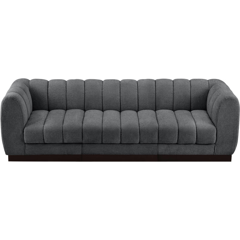 Diamond Modern Furniture Meridian Sofas Stationary 124Grey-S101 IMAGE 5