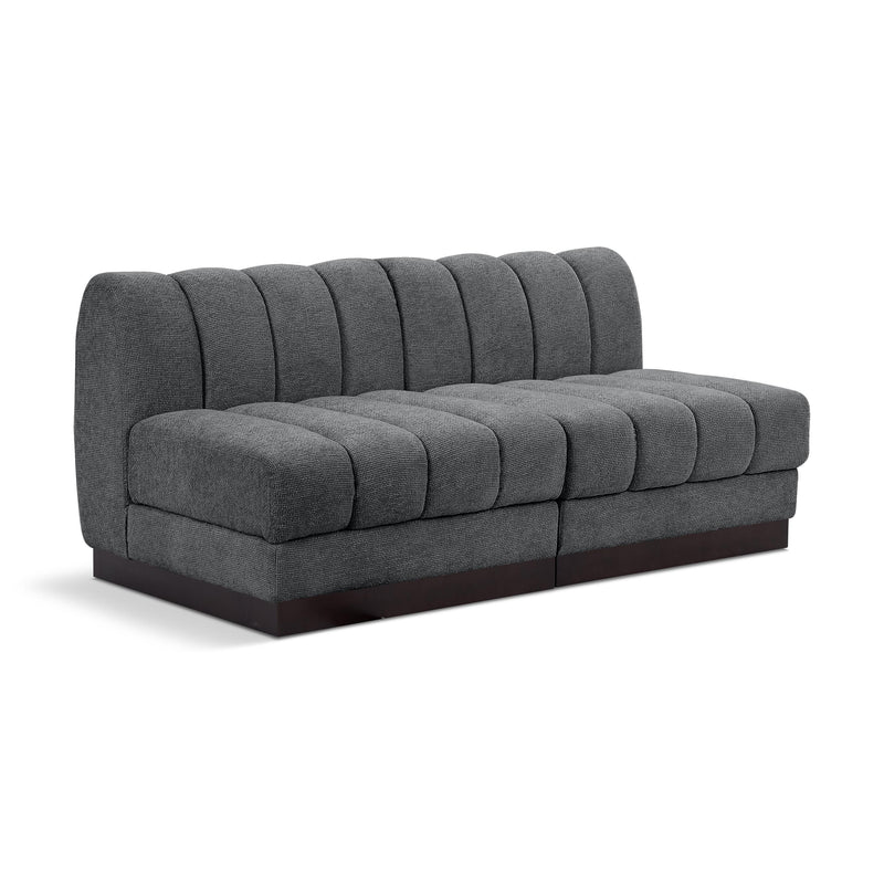 Diamond Modern Furniture Meridian Sofas Stationary 124Grey-S64 IMAGE 1