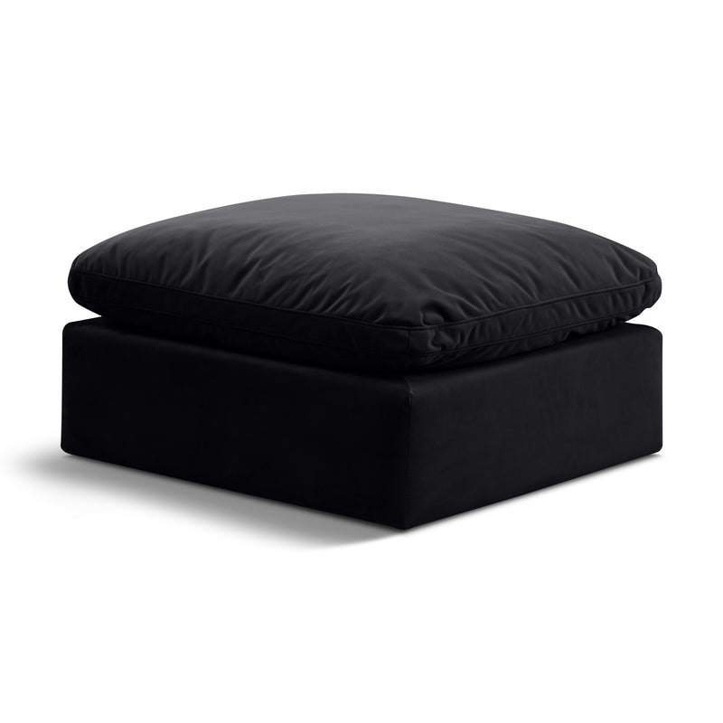 Diamond Modern Furniture Meridian Ottomans Ottomans 147Black-Ott IMAGE 1