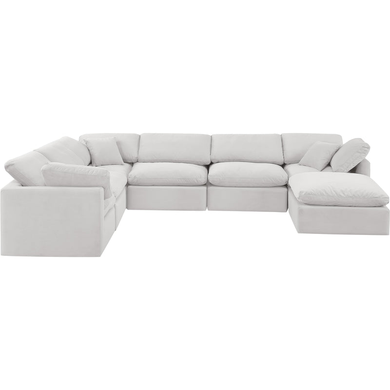 Diamond Modern Furniture Meridian Sectionals Stationary 147Cream-Sec7A IMAGE 4