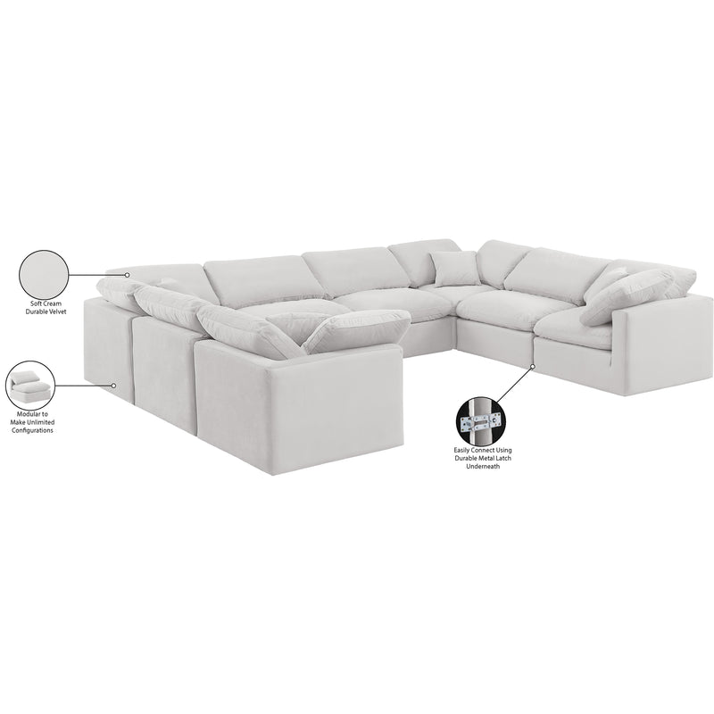 Diamond Modern Furniture Meridian Sectionals Stationary 147Cream-Sec8A IMAGE 9
