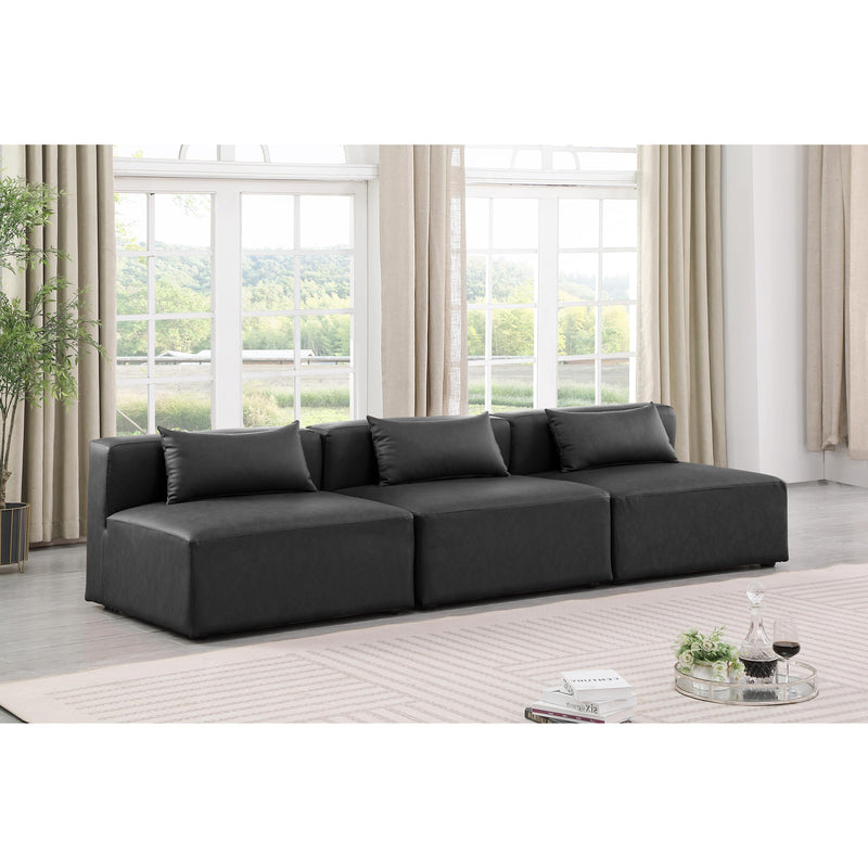 Diamond Modern Furniture Meridian Sofas Stationary 668Grey-S108A IMAGE 2
