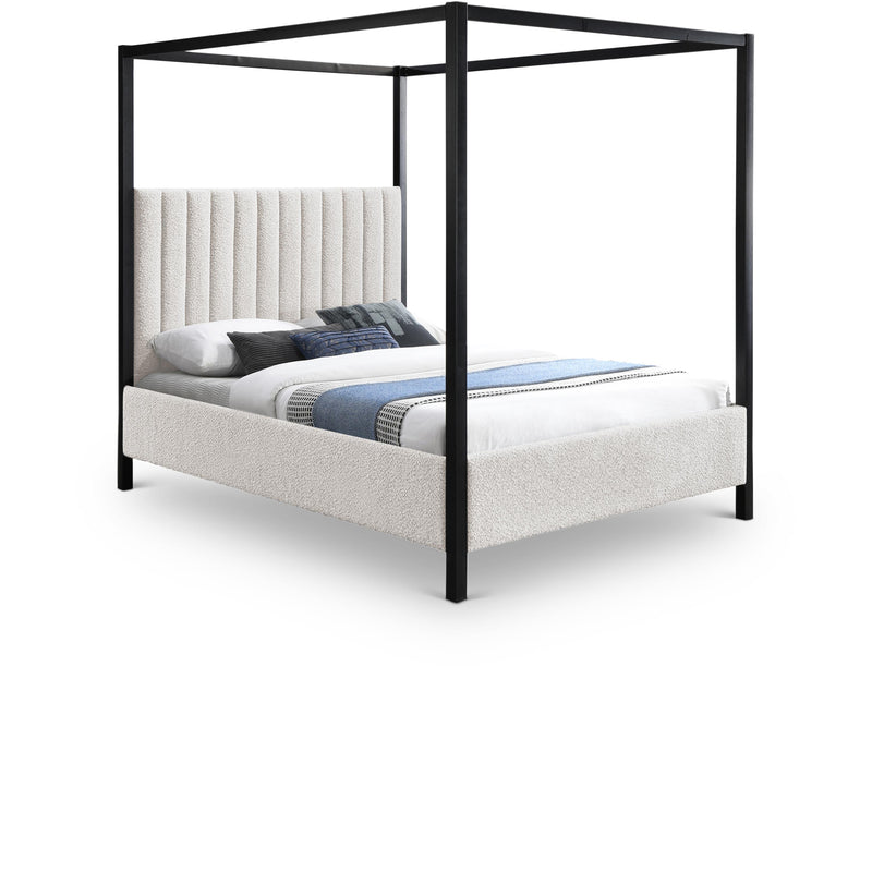 Diamond Modern Furniture Meridian Beds Full KellyCream-F IMAGE 1