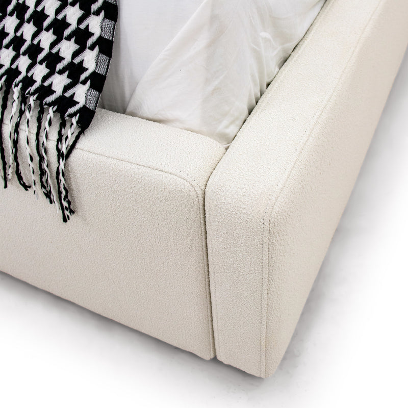 Modrest Byrne - Modern Off White Fabric Bed
