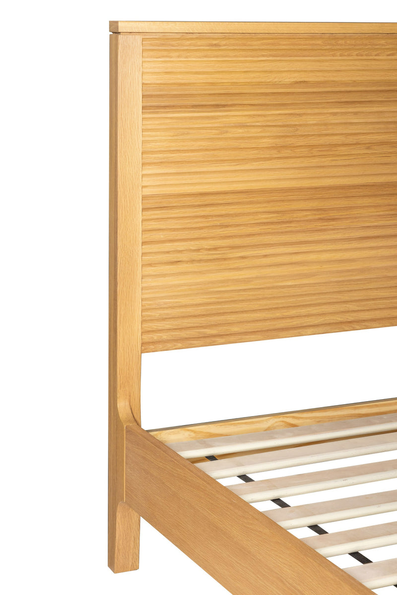 Modrest Seattle - Modern Natural Oak Bed