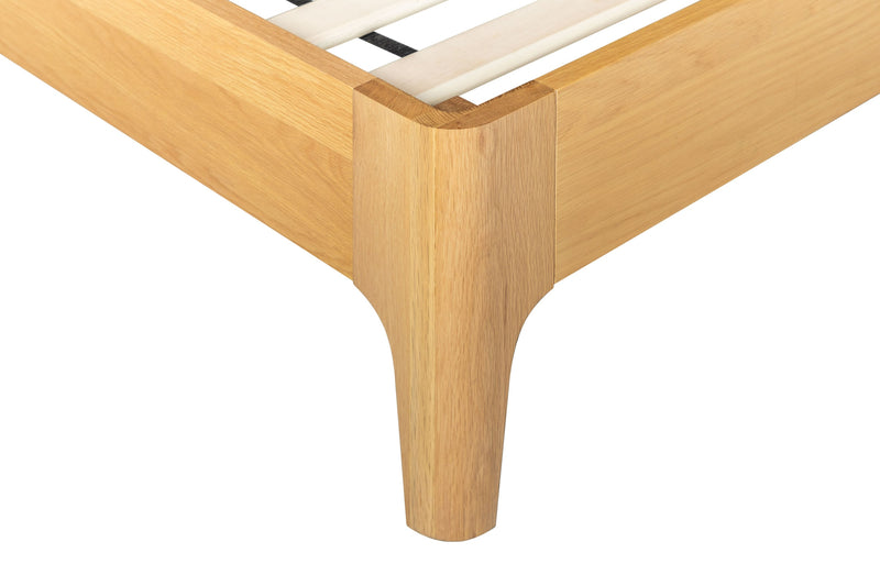 Modrest Seattle - Modern Natural Oak Bed