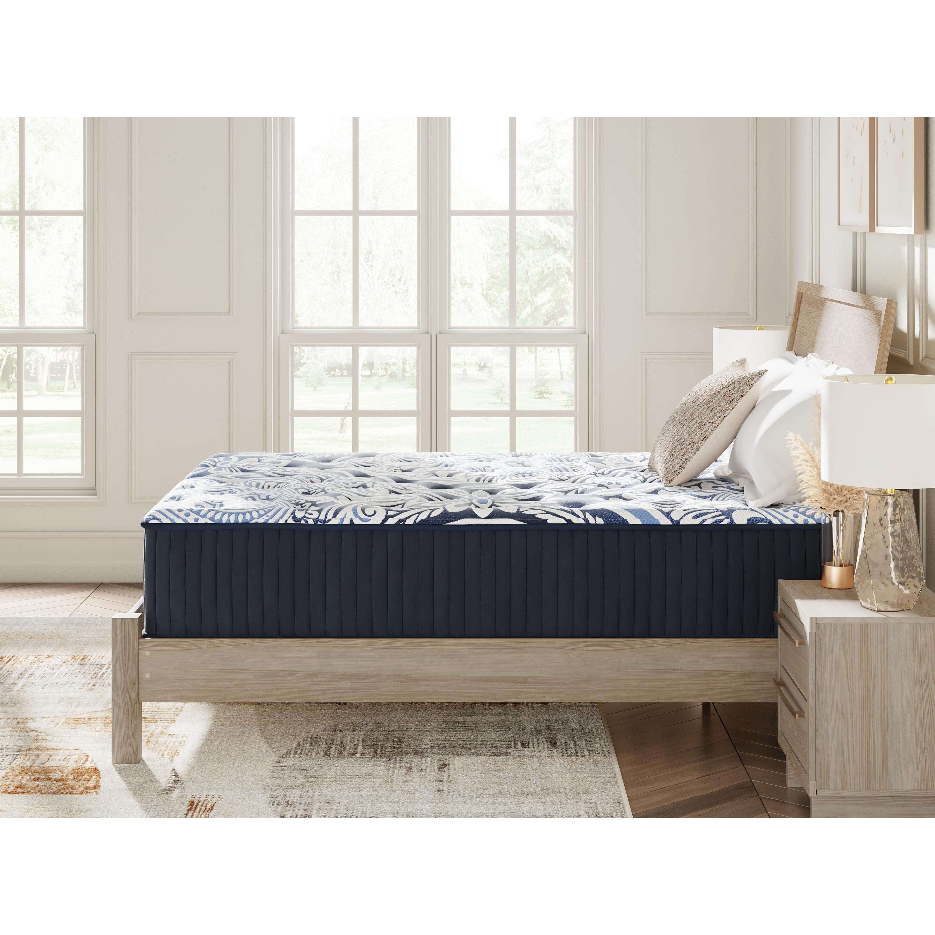 Diamond Modern Furniture Exclusive Design Plush Luxe 2.0 M49731 Queen Mattress IMAGE 5