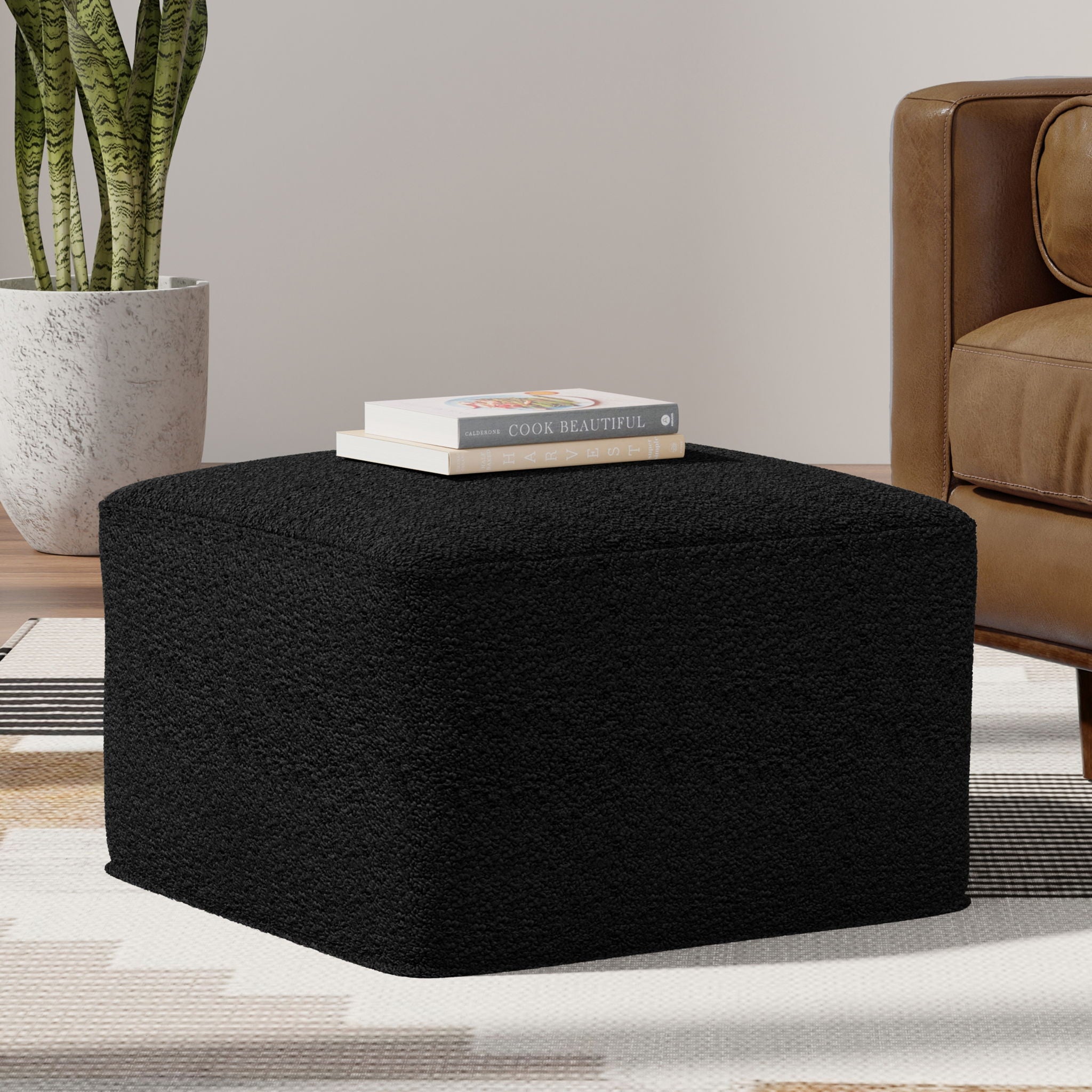 Chantal - Square Pouf