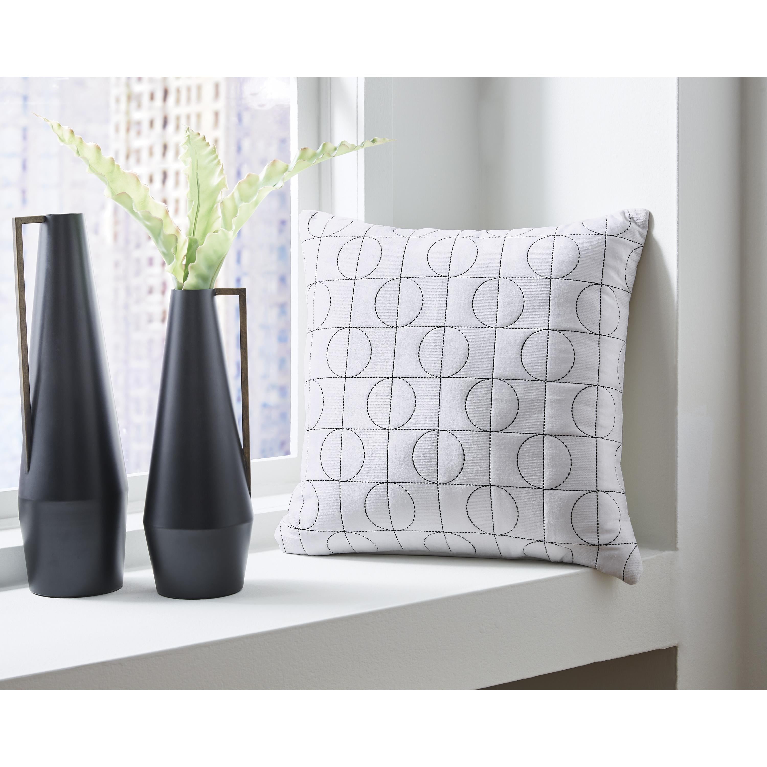 Diamond Modern Furniture Exclusive Design Decorative Pillows Decorative Pillows A1001107 IMAGE 4