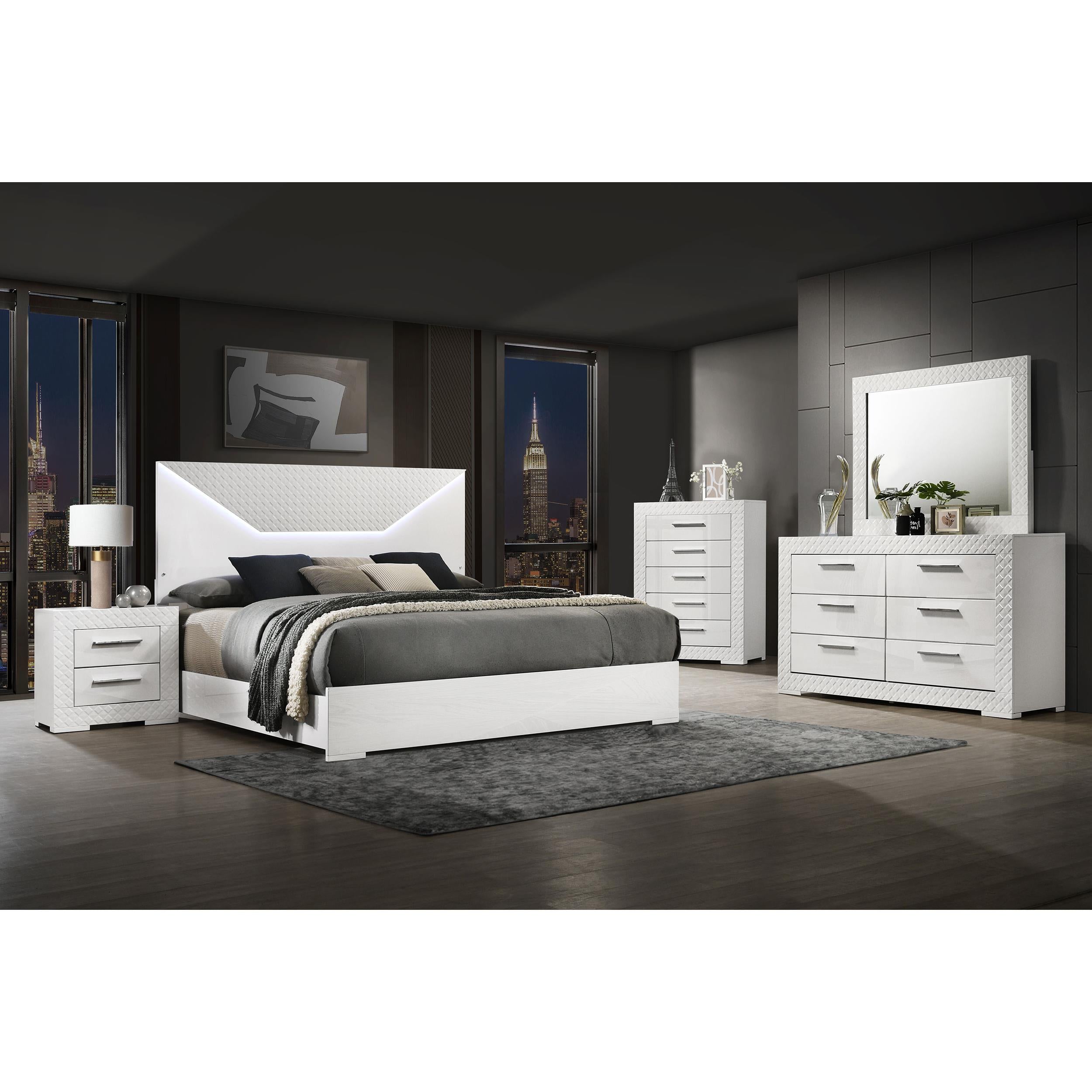 Coaster Furniture Ives 224944 Dresser Mirror - White High Gloss IMAGE 4