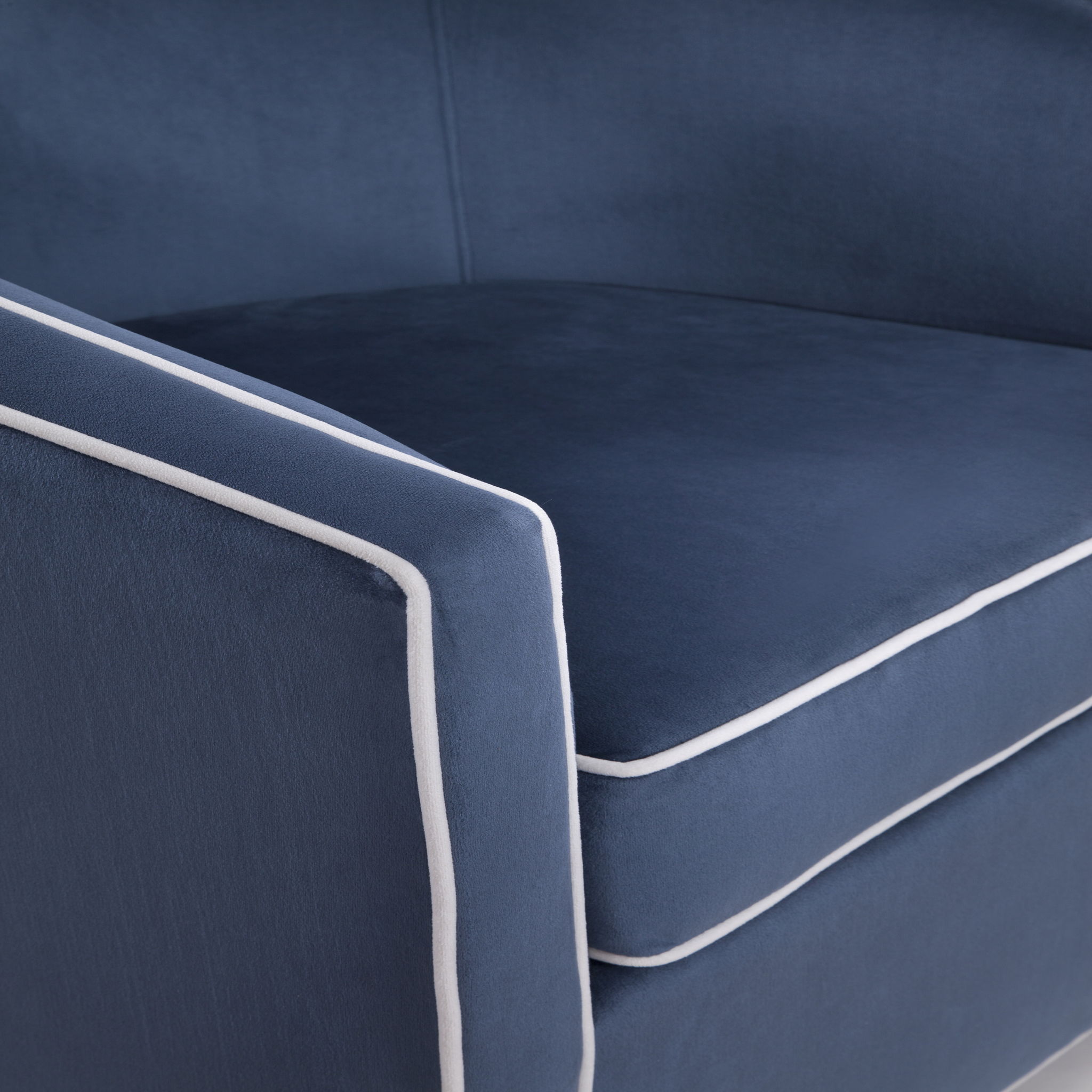 Kendall - Swivel Chair With Barrel Back Design