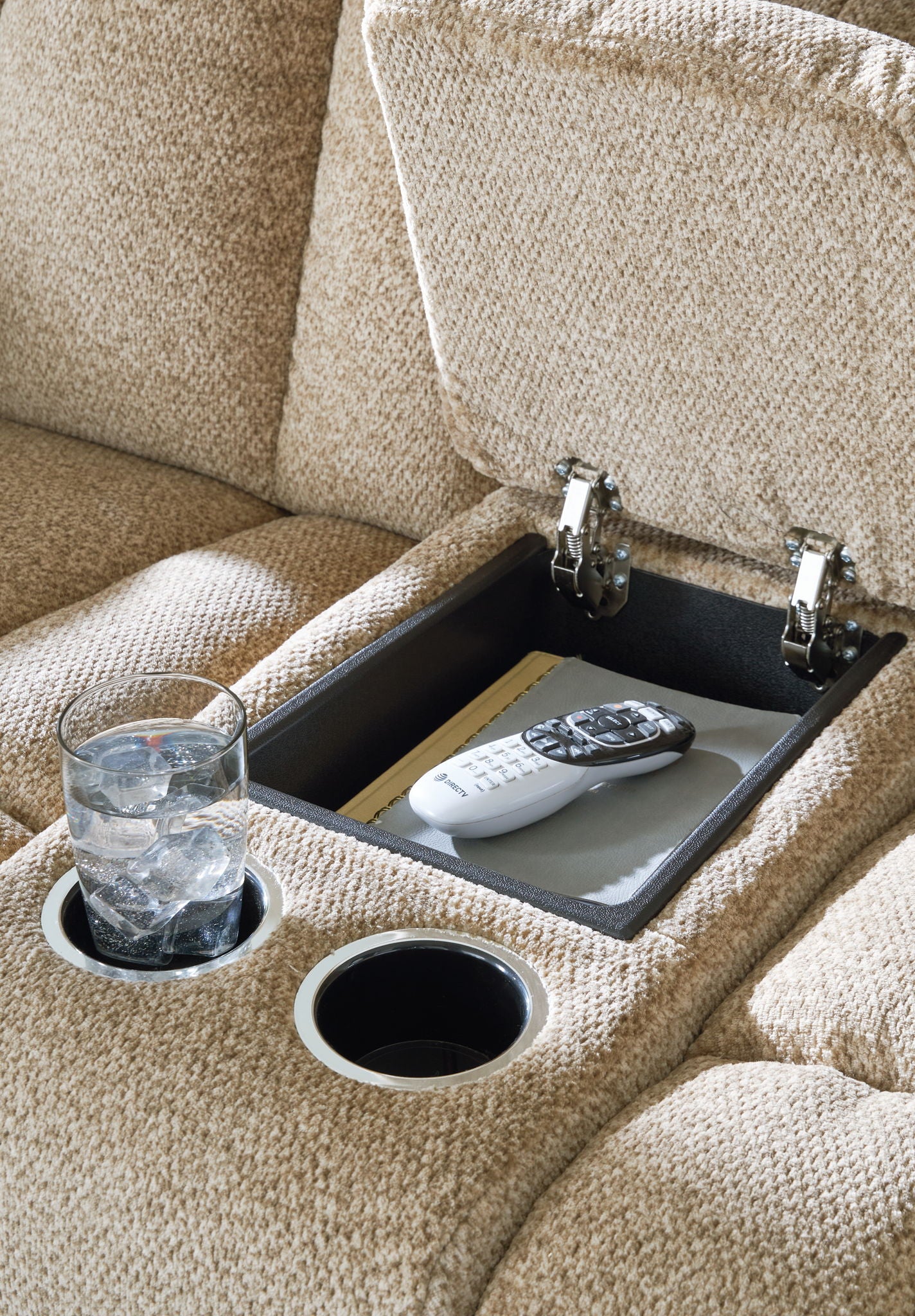 Tip-Off - Power Reclining Loveseat With Console / Adj Headrest