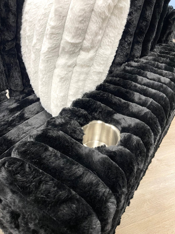 9600 Oversized Sectional – FREE TV or Area Rug!