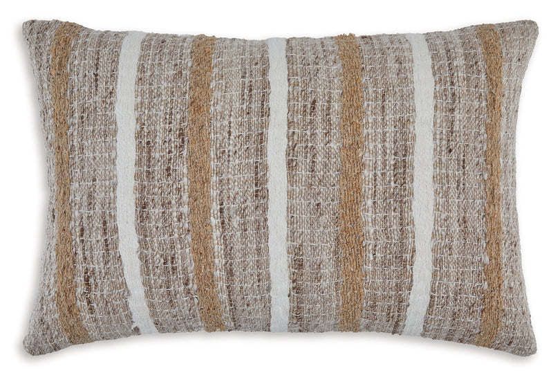 Benish Pillow
